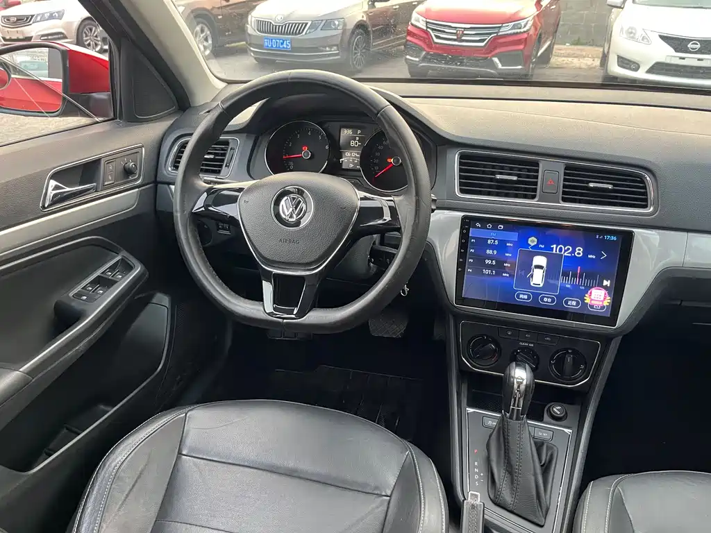 Volkswagen Gran Lavida 2015 — фото 11