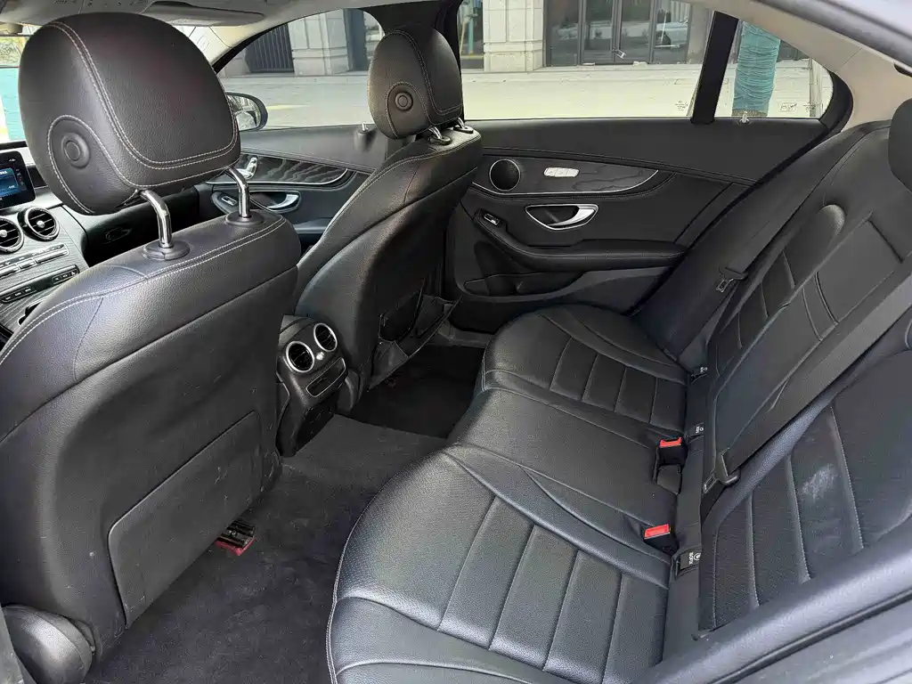 Mercedes-Benz C-Class 2019
