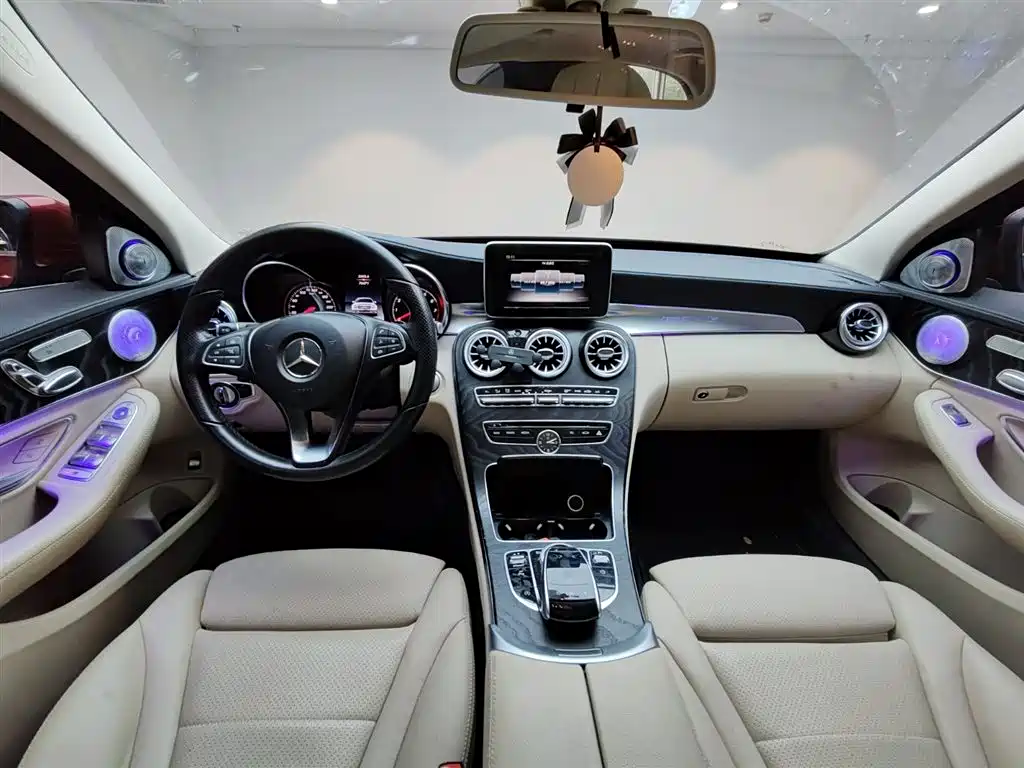 Mercedes-Benz C-Class 2018 — фото 14