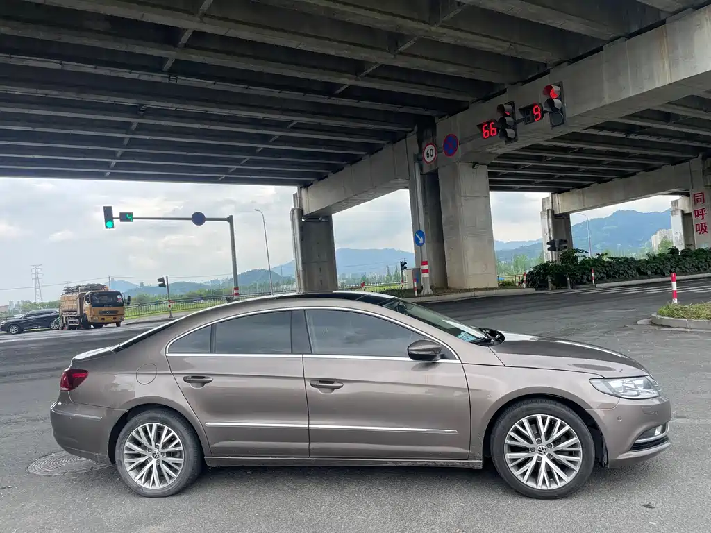 Volkswagen CC 2017 — фото 4