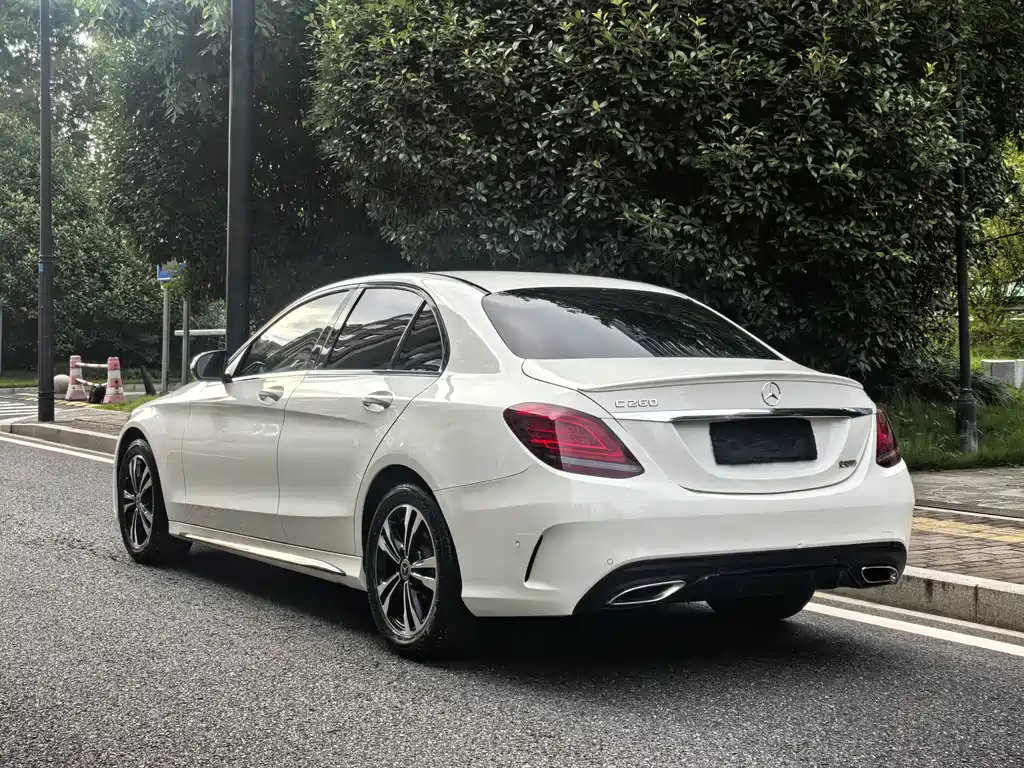 Mercedes-Benz C-Class 2019 — фото 6