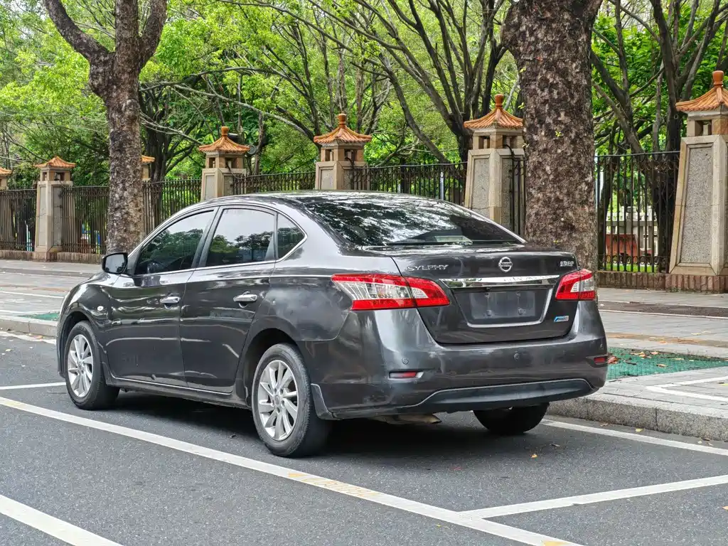 Nissan Sylphy 2013