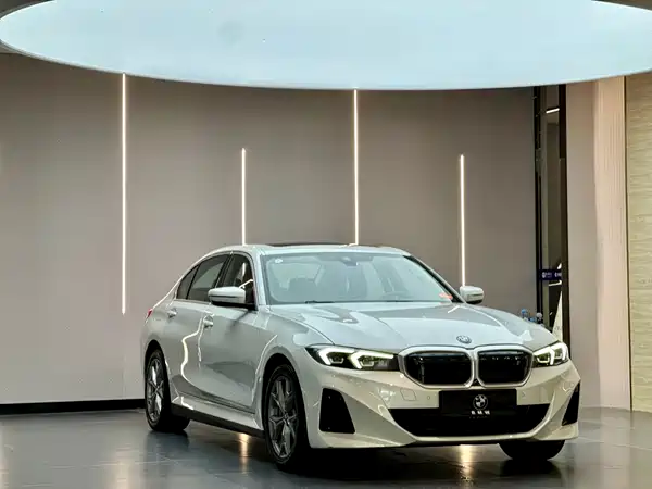 BMW i3 2022