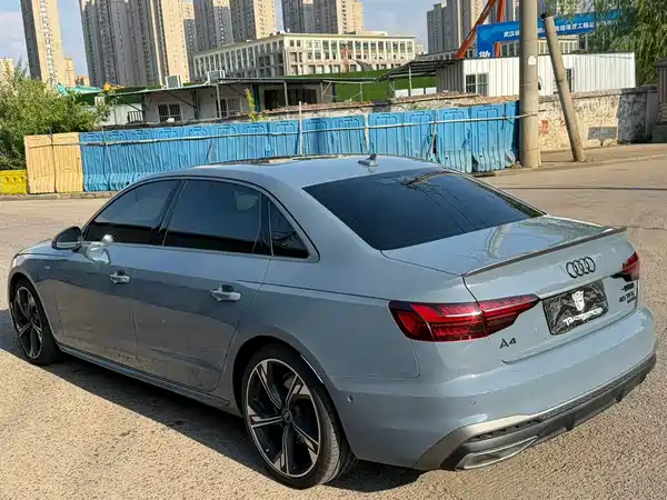 Audi A4L 2022