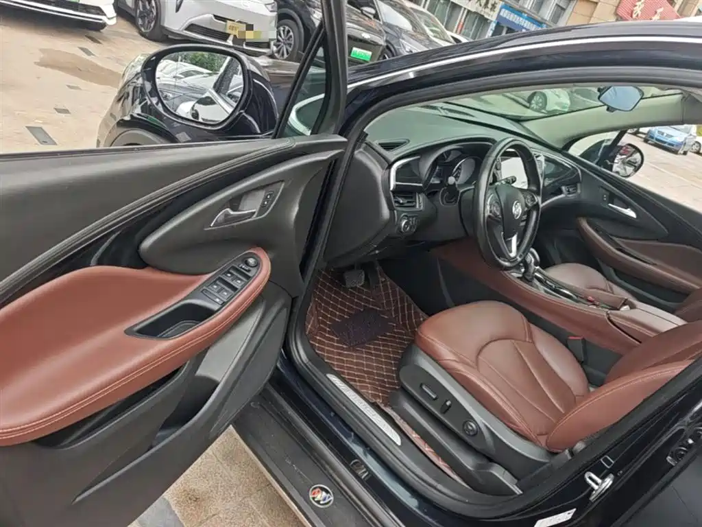 Buick Envision Plus 2021 — фото 16