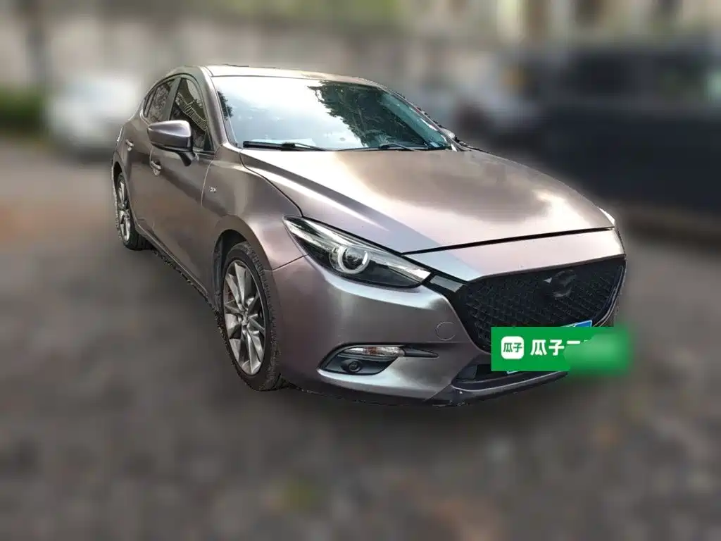 Mazda 3 Axela 2018 — фото 3