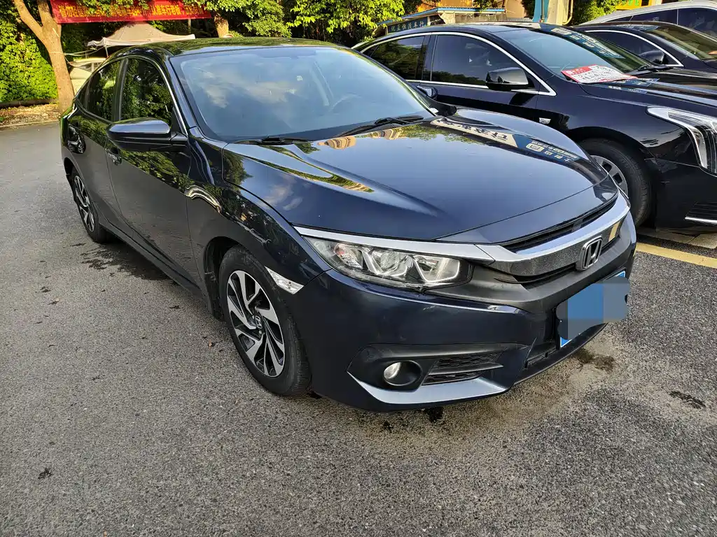 Honda Civic 2019 — фото 1