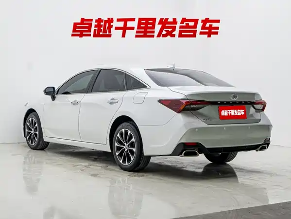 Toyota Avalon 2022