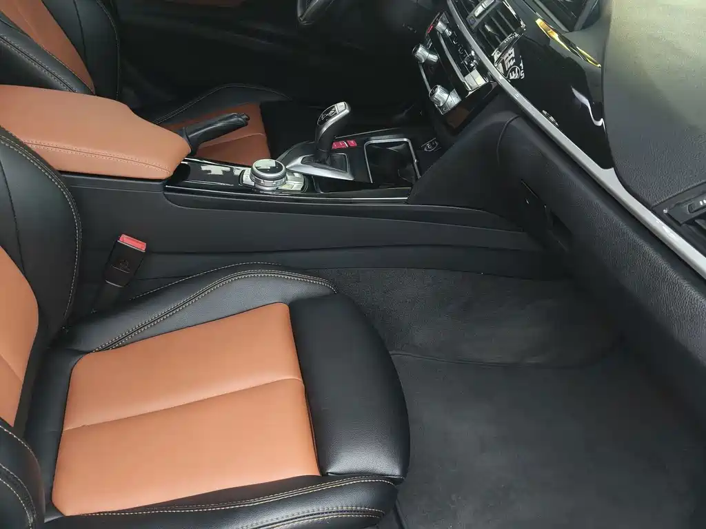 BMW 3 Series 2014 — фото 11