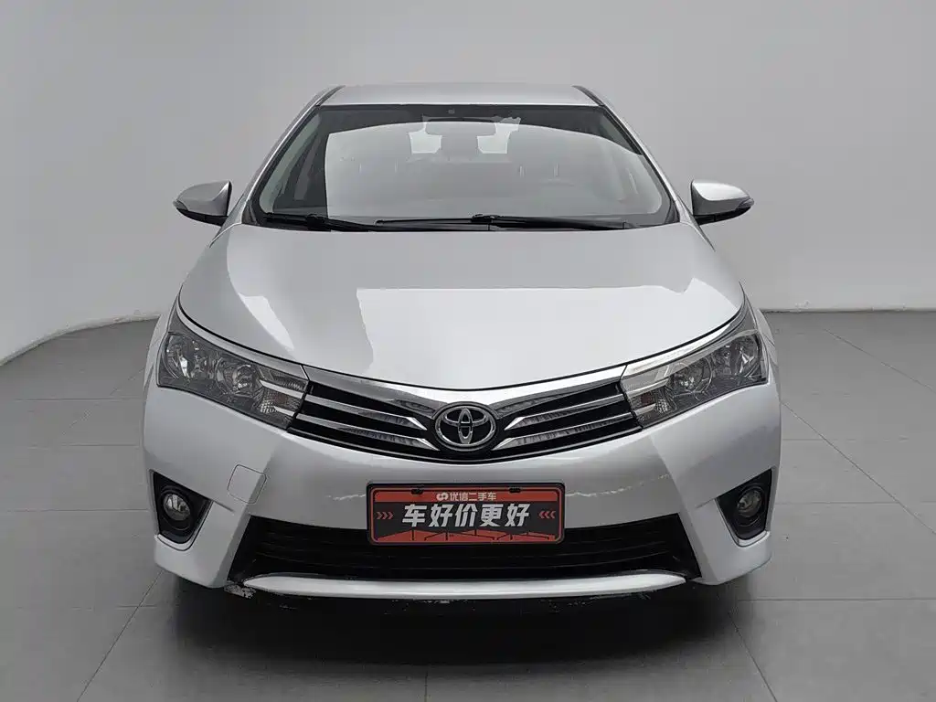 Toyota Corolla 2015 — фото 3