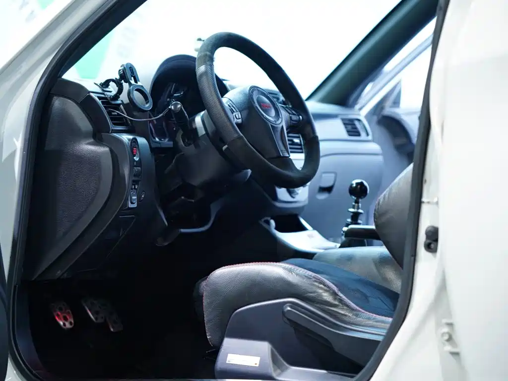 Subaru Impreza 2014 — фото 25