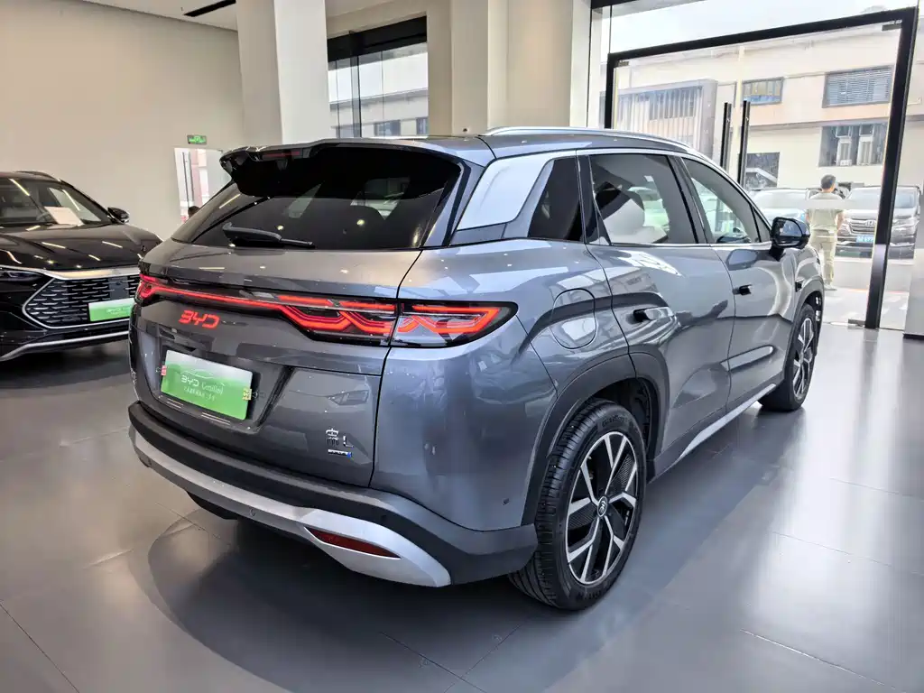 BYD Song L DM-i 2025 — фото 6