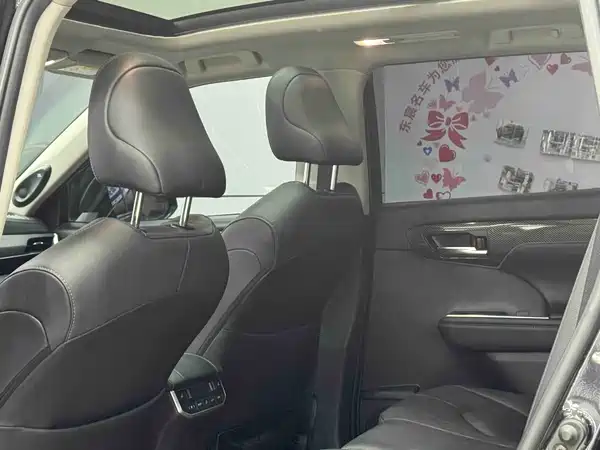 Toyota Highlander 2022