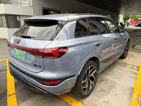 Audi Q6L E-Tron 2026
