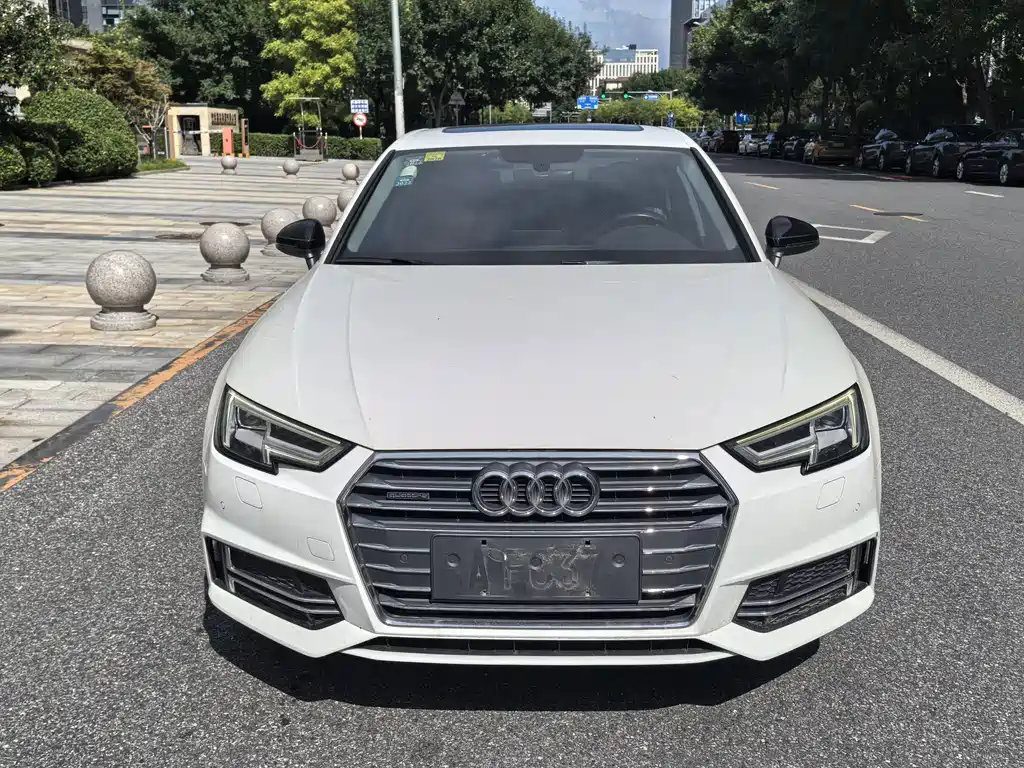 Audi A4L 2018 — фото 8