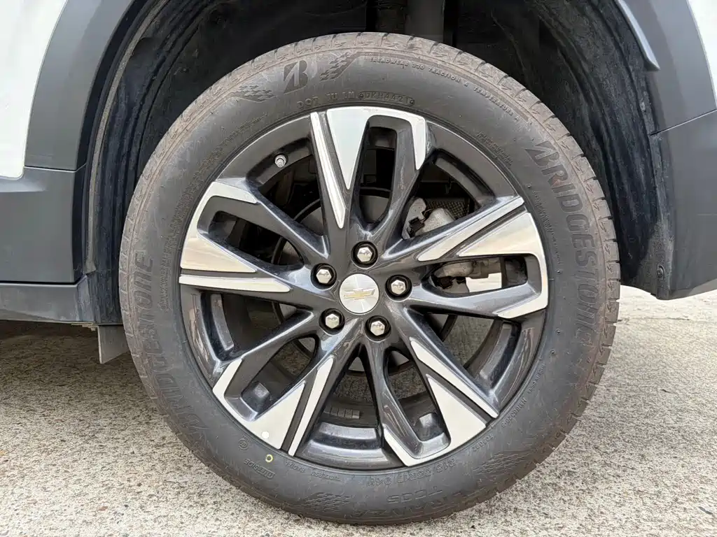 Chevrolet Trax 2023 — фото 22