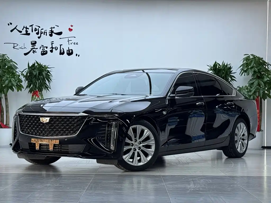 Cadillac CT6 2025 — фото 1