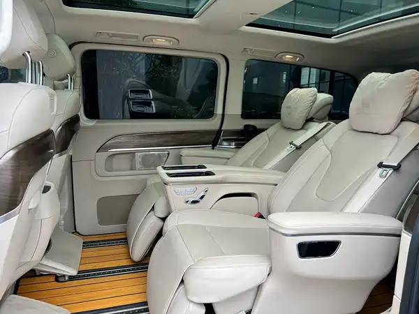 Mercedes-Benz V-Class 2022