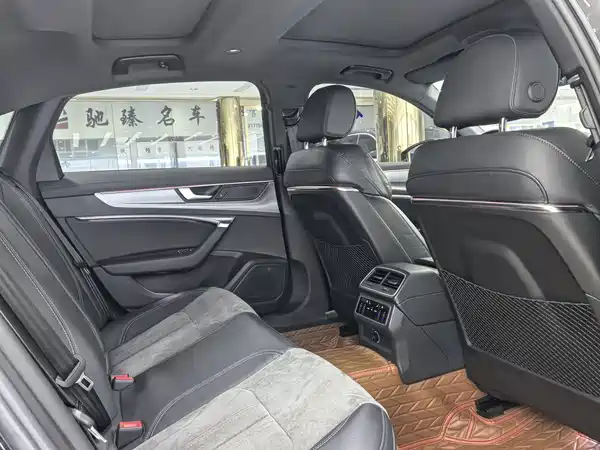 Audi A6L 2021