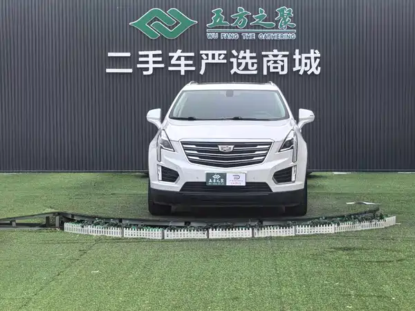 Cadillac XT5 2016