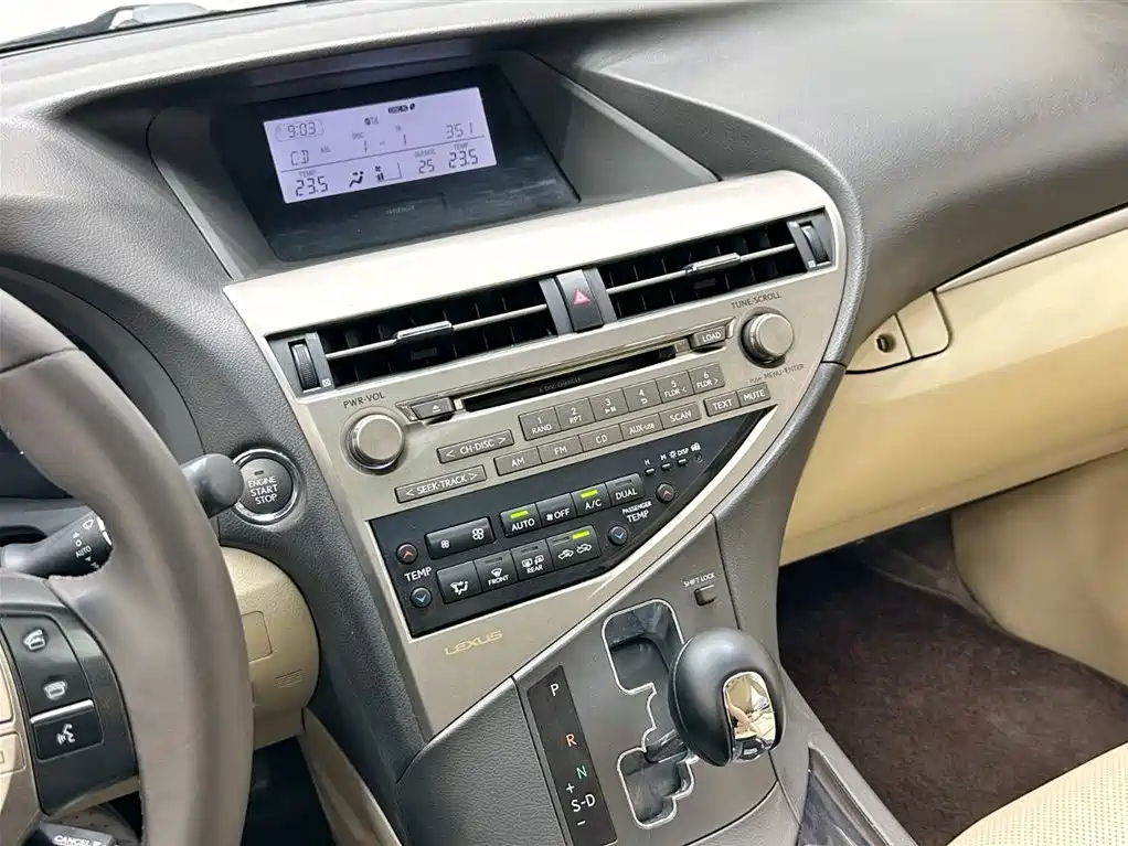 Lexus RX Classic 2012 — фото 18