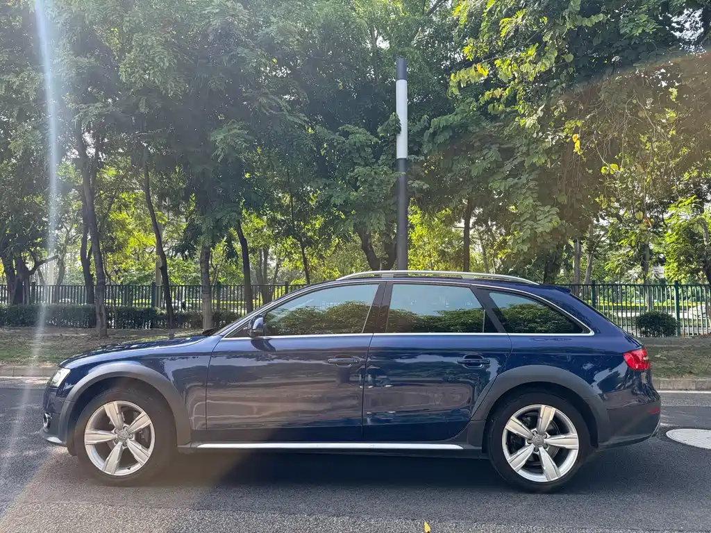 Audi A4 2016 — фото 23