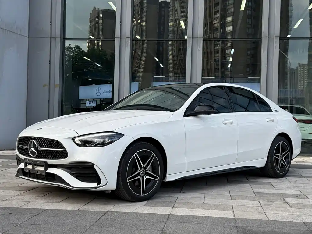 Mercedes-Benz C-Class 2023 — фото 1