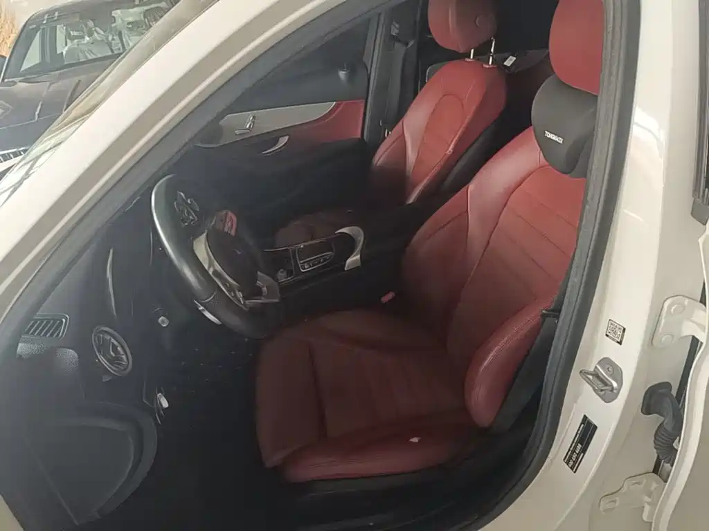 Mercedes-Benz C-Class 2020 — фото 15