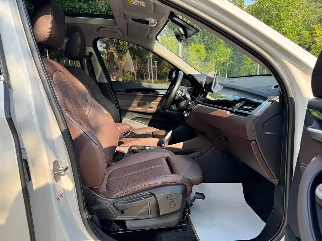 BMW X1 2022 — фото 19