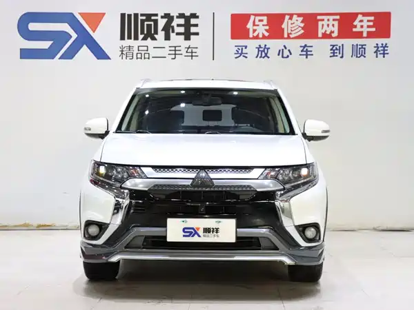 Mitsubishi Outlander 2020