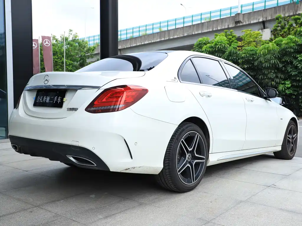 Mercedes-Benz C-Class 2022 — фото 19