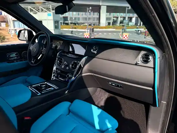 Rolls-Royce Cullinan 2023