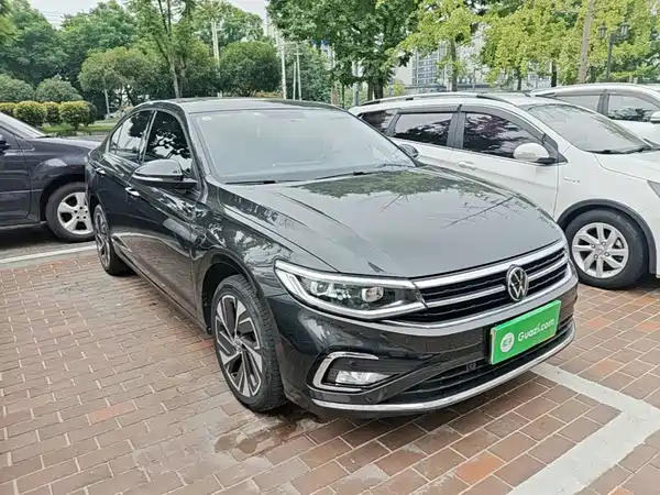 Volkswagen Bora 2023