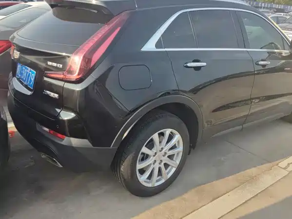 Cadillac XT4 2021