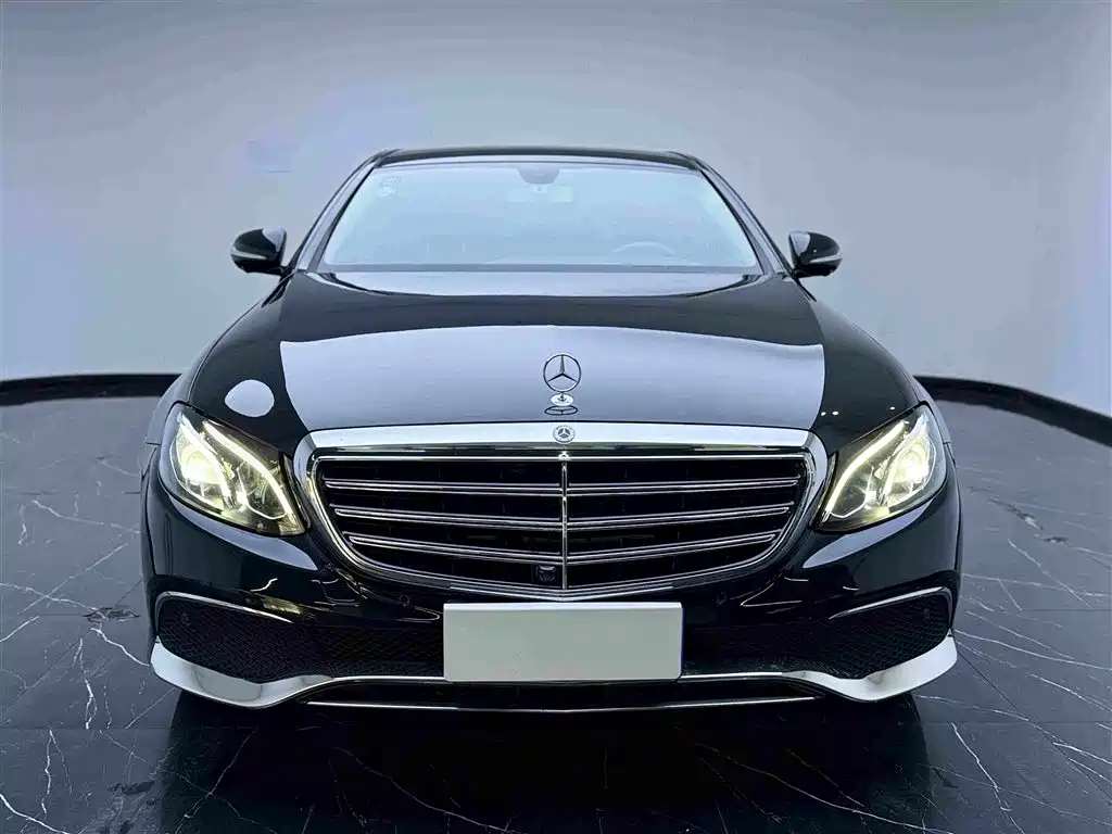 Mercedes-Benz E-Class 2019