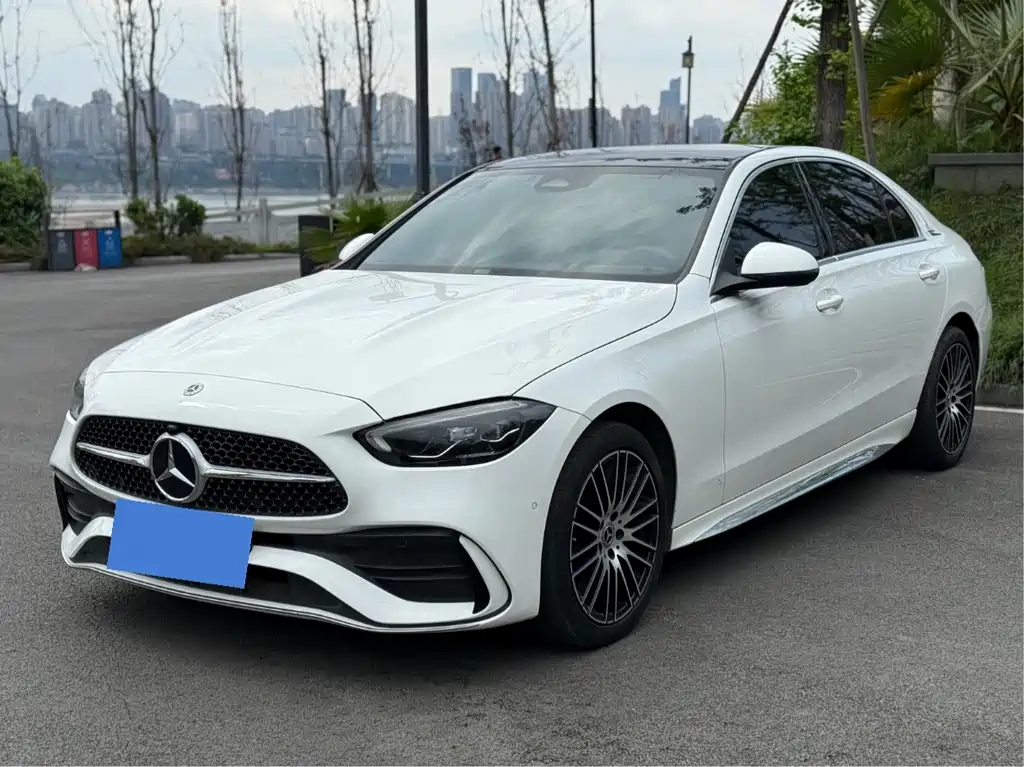 Mercedes-Benz C-Class 2024 — фото 1