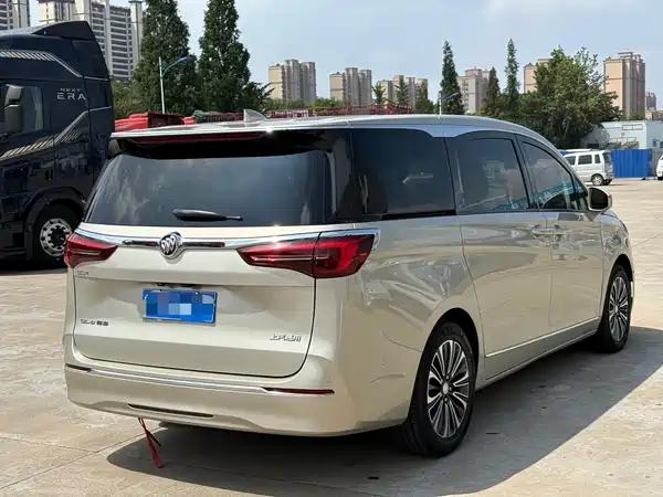 Buick GL8 2020