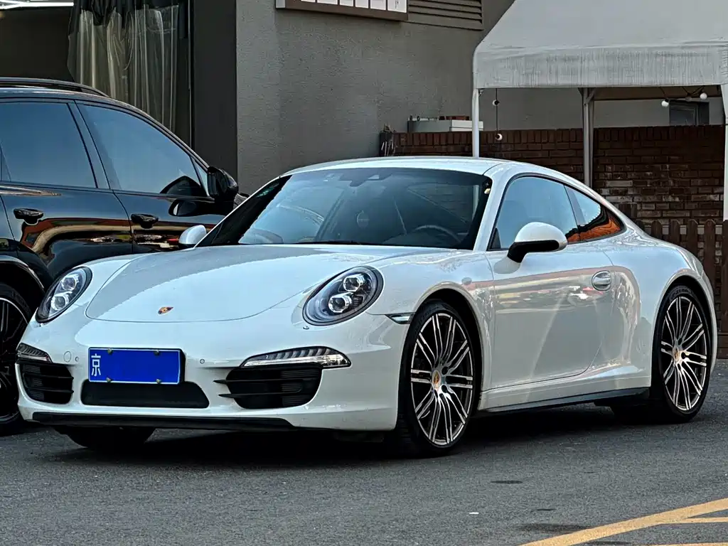Porsche 911 2016 — фото 1