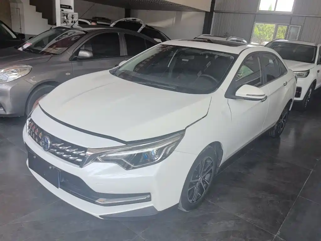Venucia D60 2018