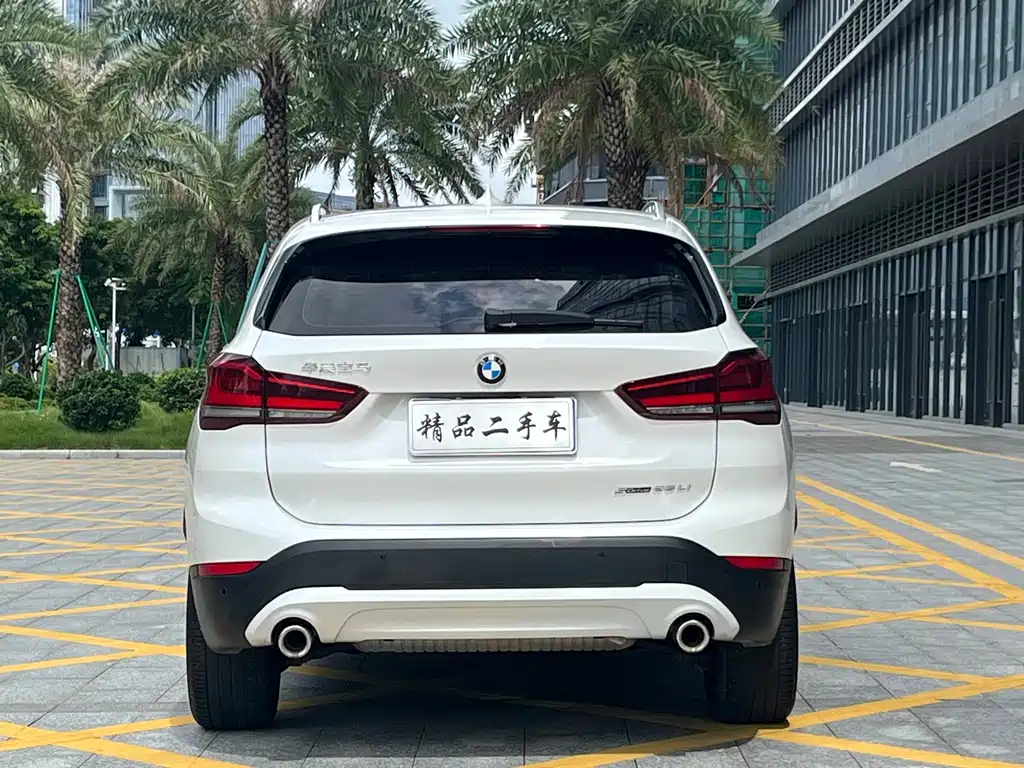 BMW X1 2022 — фото 5