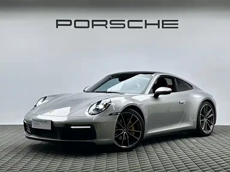 Porsche 911 2024 — фото 1