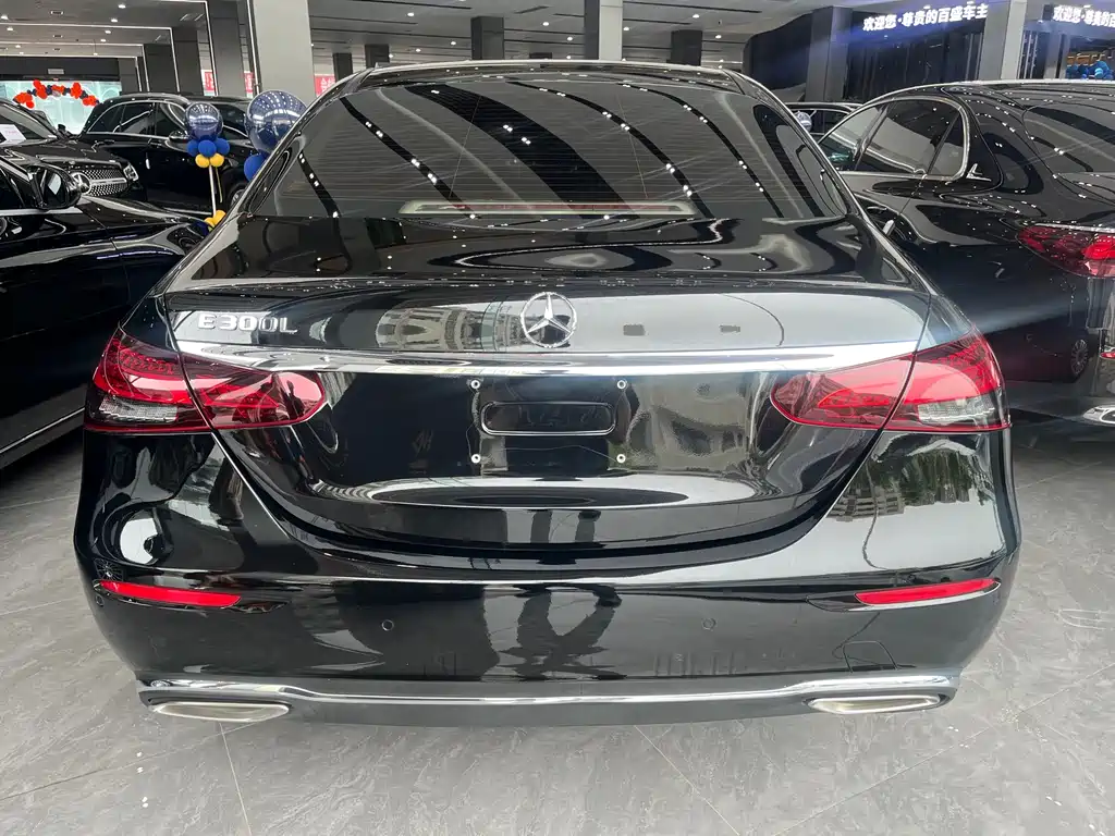 Mercedes-Benz E-Class 2020 — фото 10