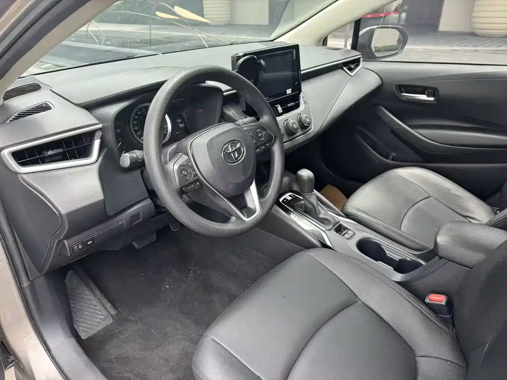 Toyota Corolla 2020 — фото 10