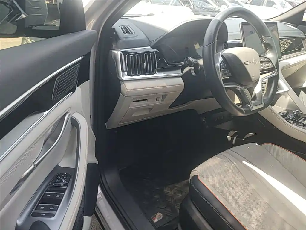 BYD PLUS New Energy 2023 — фото 15