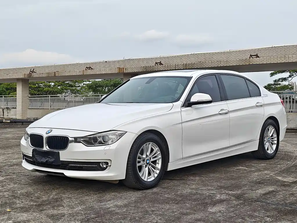 BMW 3 Series 2015
