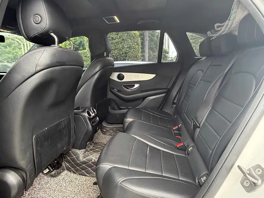 Mercedes-Benz GLC 2021