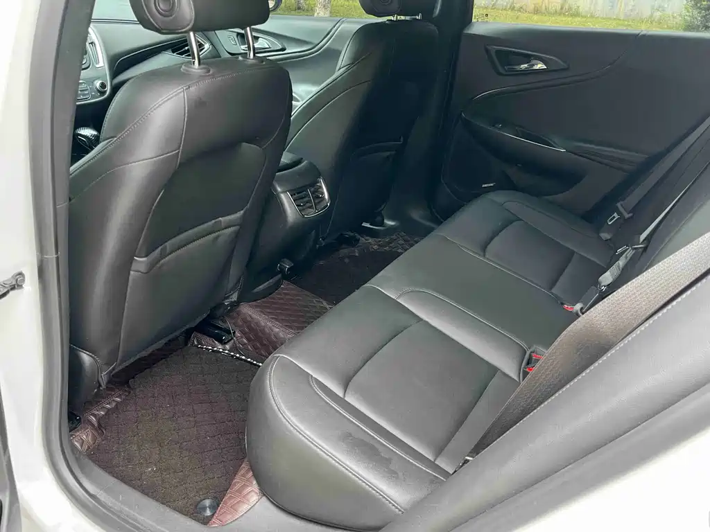 Chevrolet Malibu XL 2022 — фото 17