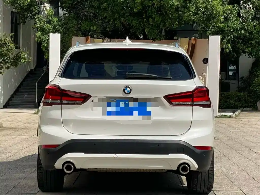 BMW X1 2020 — фото 8