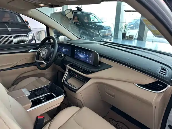 Buick GL8 2026