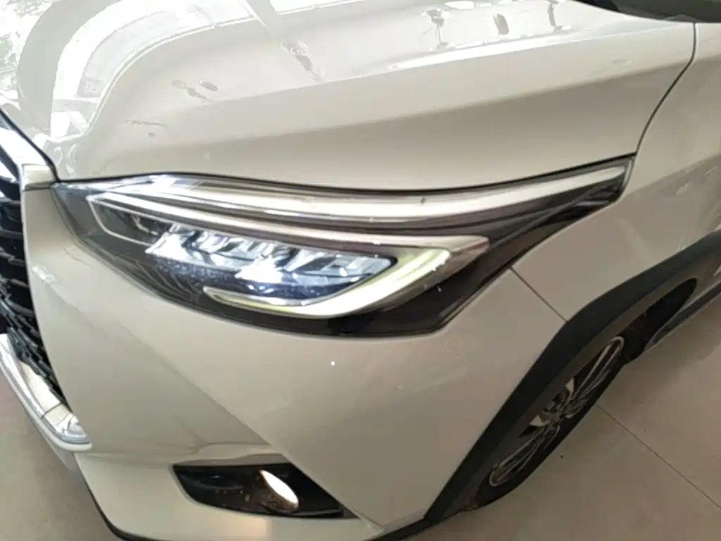 Toyota Yaris L 2022 — фото 24